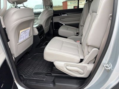 2023 Jeep Wagoneer Series III