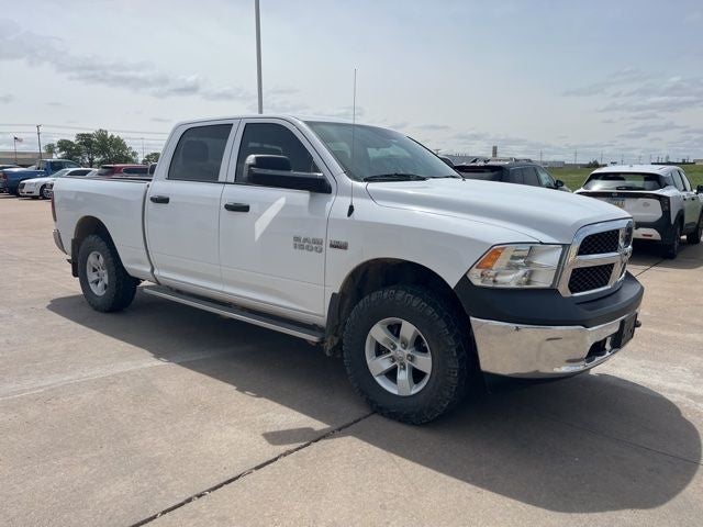 2016 RAM 1500 Tradesman 4x4 Crew Cab 6'4's photo