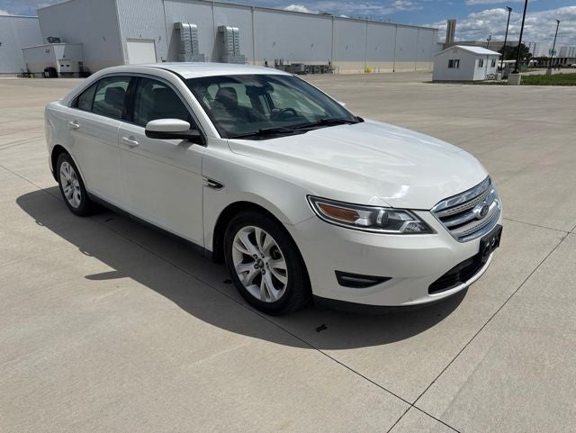 2011 Ford Taurus SEL