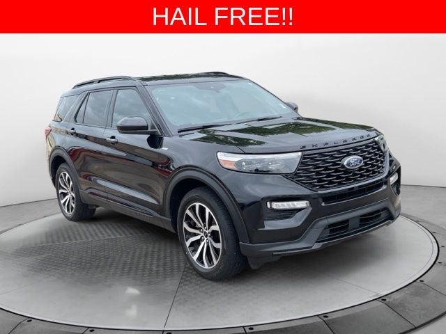 2024 Ford Explorer ST-LINE 4WD's photo