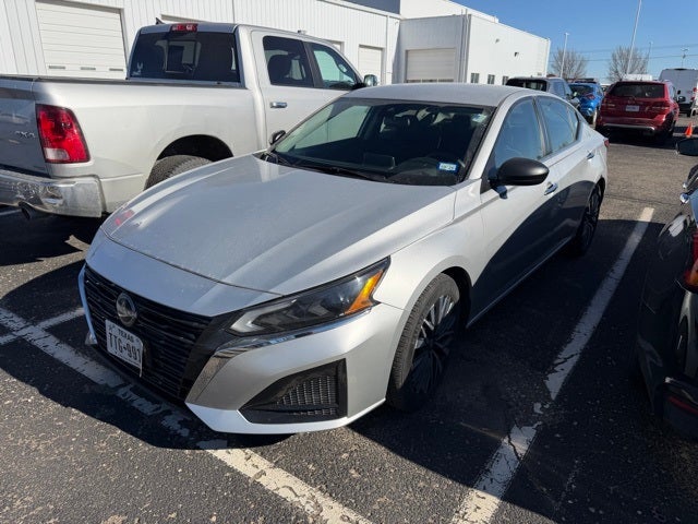 2024 Nissan Altima SV
