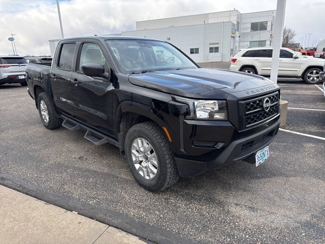 2022 Nissan Frontier S