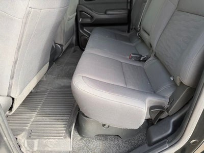 2022 Nissan Frontier S