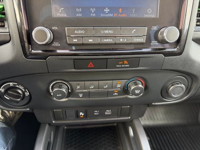 2022 Nissan Frontier S