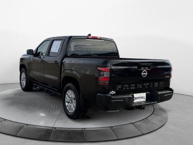 2022 Nissan Frontier S
