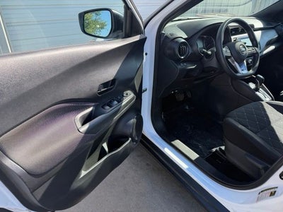 2019 Nissan Kicks S