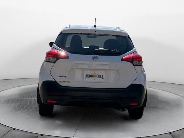 2019 Nissan Kicks S