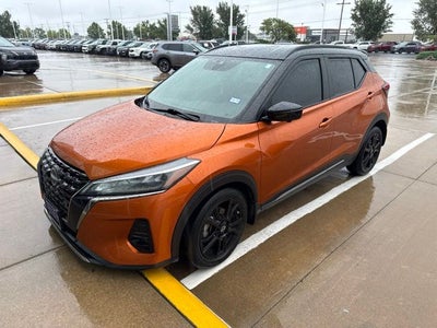 2023 Nissan Kicks SR