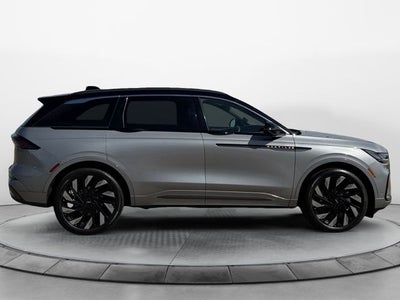 2024 Lincoln Nautilus Black Label