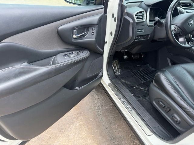 2022 Nissan Murano SL