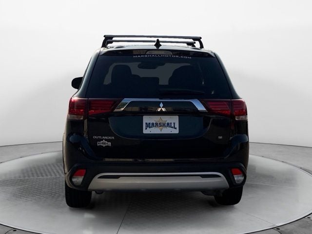 2020 Mitsubishi Outlander SE