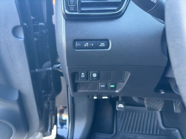 2022 Nissan Rogue Sport S