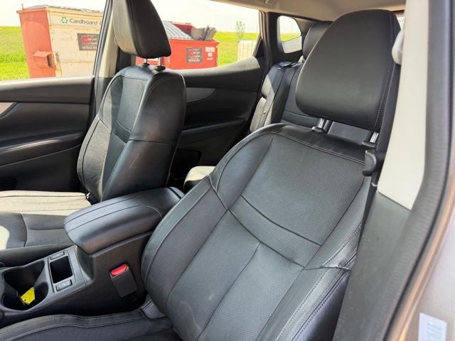 2020 Nissan Rogue Sport SL