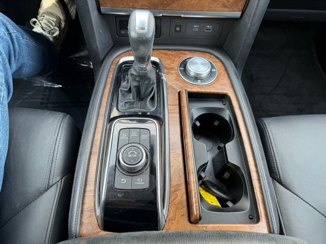 2022 Nissan Armada SL