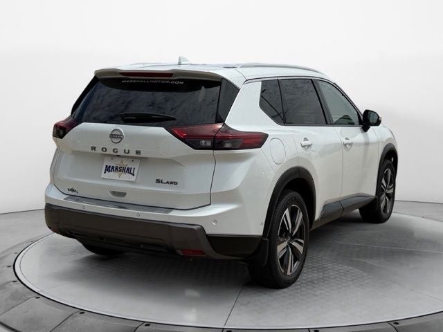 2025 Nissan Rogue SL