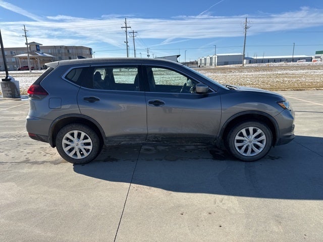 2018 Nissan Rogue S