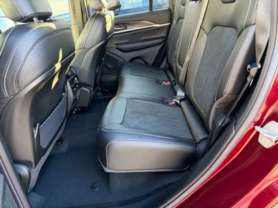 2026 Jeep Grand Cherokee GRAND CHEROKEE ALTITUDE 4X4