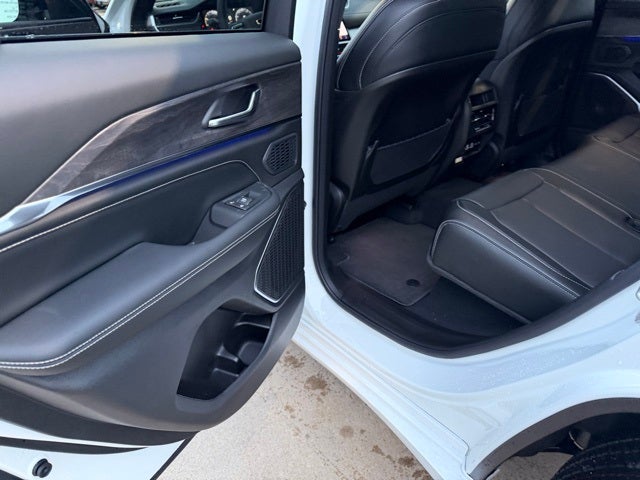 2025 Jeep Grand Cherokee GRAND CHEROKEE OVERLAND 4X4