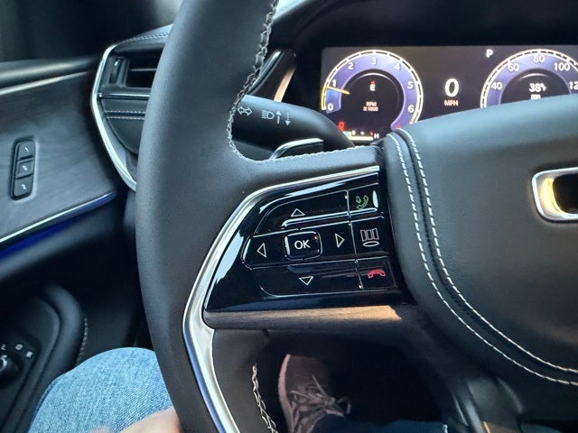 2025 Jeep Grand Cherokee GRAND CHEROKEE OVERLAND 4X4