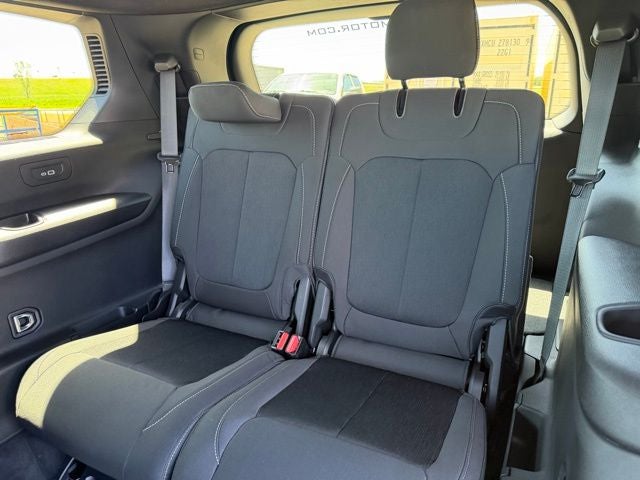 2026 Jeep Grand Cherokee GRAND CHEROKEE L LAREDO X 4X4