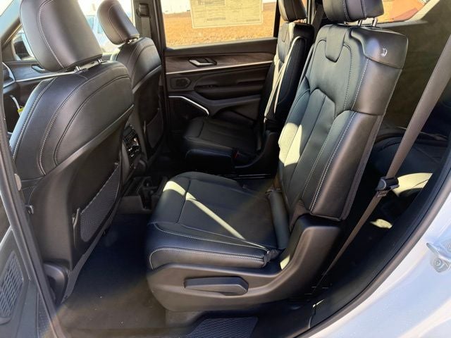 2026 Jeep Grand Cherokee GRAND CHEROKEE L LIMITED RESERVE 4X4