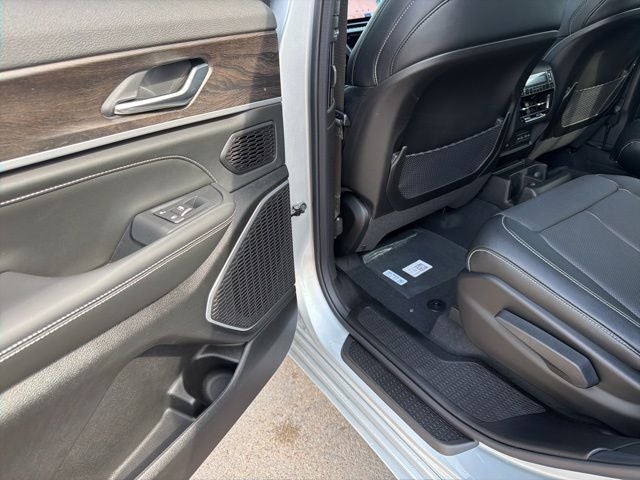 2026 Jeep Grand Cherokee GRAND CHEROKEE L LIMITED RESERVE 4X4