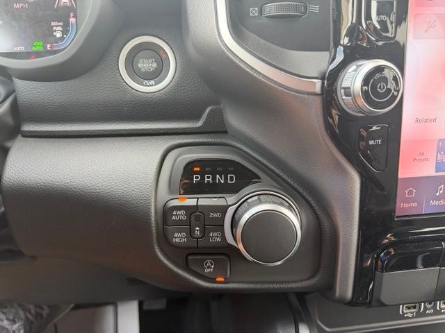 2026 RAM 1500 RAM 1500 BIG HORN CREW CAB 4X4 5'7' BOX