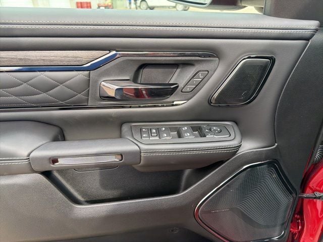 2026 RAM 1500 RAM 1500 LIMITED CREW CAB 4X4 5'7' BOX