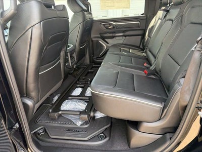 2026 RAM 1500 RAM 1500 LIMITED CREW CAB 4X4 5'7' BOX