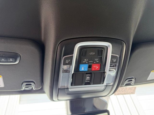 2027 RAM 1500 RAM 1500 LARAMIE CREW CAB 4X4 5'7' BOX