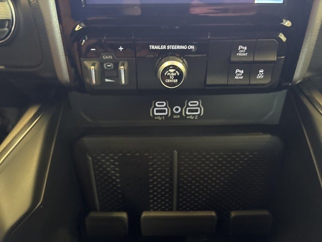 2026 RAM 1500 RAM 1500 LARAMIE CREW CAB 4X4 5'7' BOX