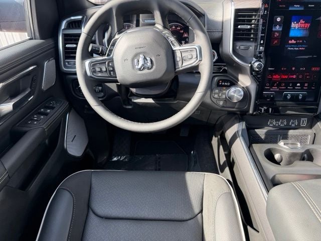 2026 RAM 1500 RAM 1500 LARAMIE CREW CAB 4X4 5'7' BOX