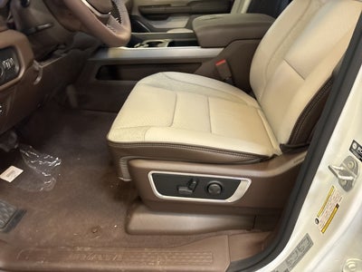 2026 RAM 1500 RAM 1500 LARAMIE CREW CAB 4X4 5'7' BOX