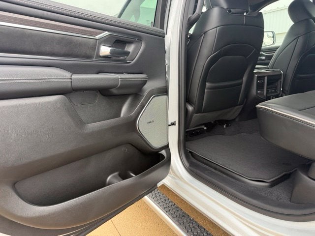 2027 RAM 1500 RAM 1500 LARAMIE CREW CAB 4X4 5'7' BOX