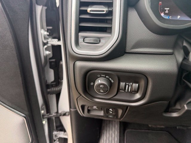 2027 RAM 1500 RAM 1500 LARAMIE CREW CAB 4X4 5'7' BOX