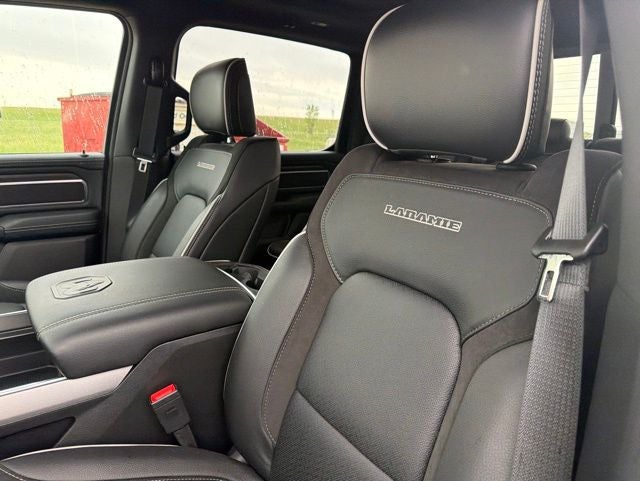 2026 RAM 1500 RAM 1500 LARAMIE CREW CAB 4X4 5'7' BOX