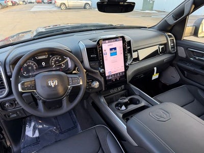 2026 RAM 1500 RAM 1500 LARAMIE CREW CAB 4X4 5'7' BOX