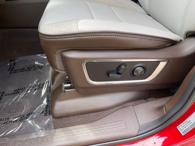2026 RAM 1500 RAM 1500 LARAMIE CREW CAB 4X4 5'7' BOX