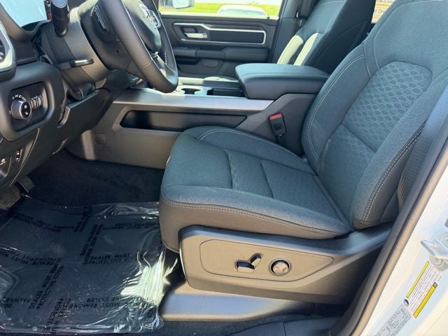 2026 RAM 1500 RAM 1500 BIG HORN CREW CAB 4X4 6'4' BOX