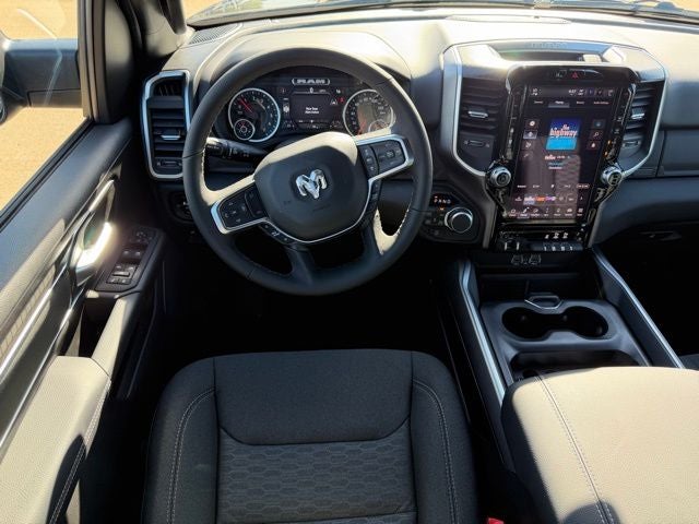 2026 RAM 1500 RAM 1500 BIG HORN CREW CAB 4X4 6'4' BOX