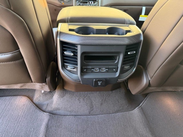 2026 RAM 1500 RAM 1500 LARAMIE CREW CAB 4X4 6'4' BOX