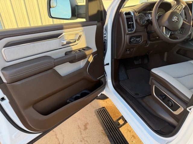 2026 RAM 1500 RAM 1500 LARAMIE CREW CAB 4X4 6'4' BOX