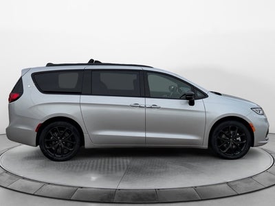 2026 Chrysler Pacifica PACIFICA LIMITED