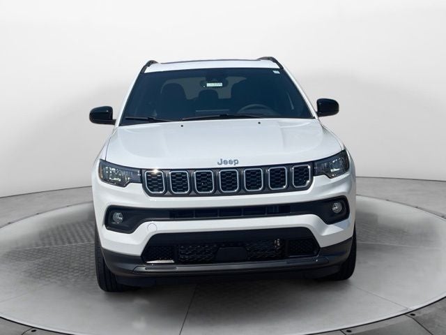 2026 Jeep Compass 85th Anniversary - Photo 8