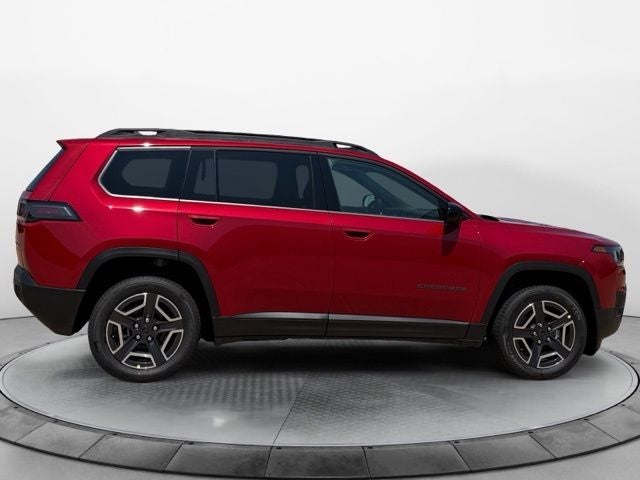 2026 Jeep Cherokee Laredo - Photo 2