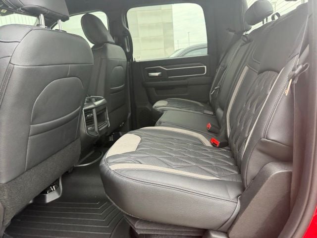 2026 RAM 3500 RAM 3500 BIG HORN CREW CAB 4X4 6'4' BOX