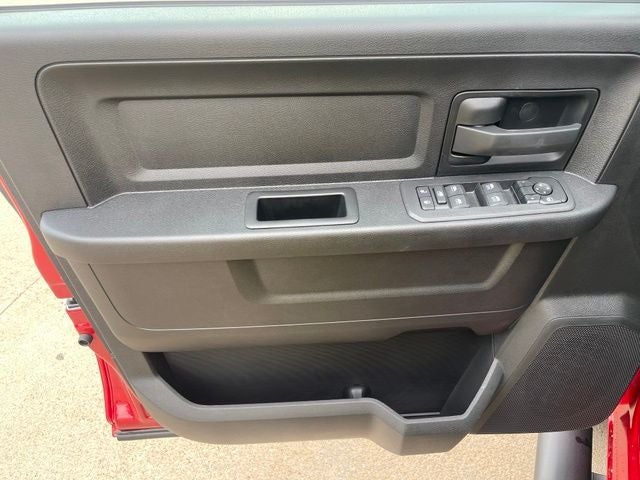 2026 RAM 2500 RAM 2500 TRADESMAN CREW CAB 4X4 6'4' BOX