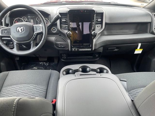 2026 RAM 2500 RAM 2500 TRADESMAN CREW CAB 4X4 6'4' BOX