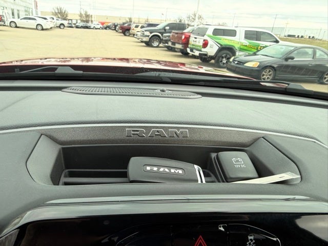 2026 RAM 2500 RAM 2500 TRADESMAN CREW CAB 4X4 6'4' BOX