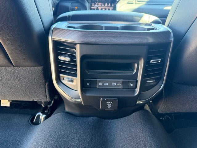 2027 RAM 2500 RAM 2500 LARAMIE CREW CAB 4X4 6'4' BOX